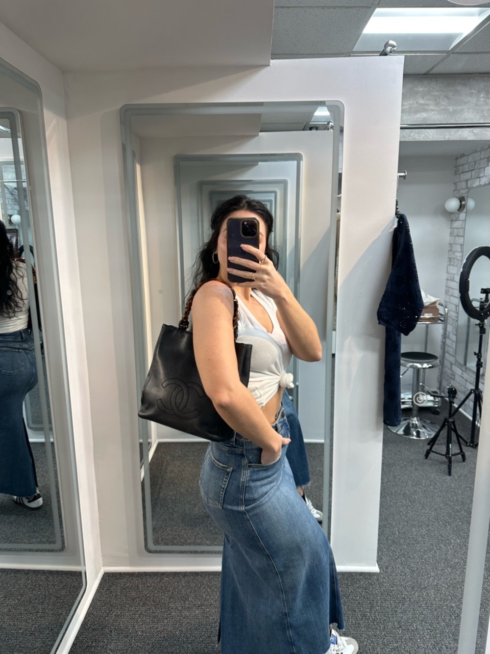 Chanel Petite Tote - Picture 8 of 15